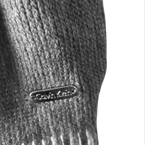 NEW Calvin Klein | Knit Fringed Scarf - Picture 4 of 4